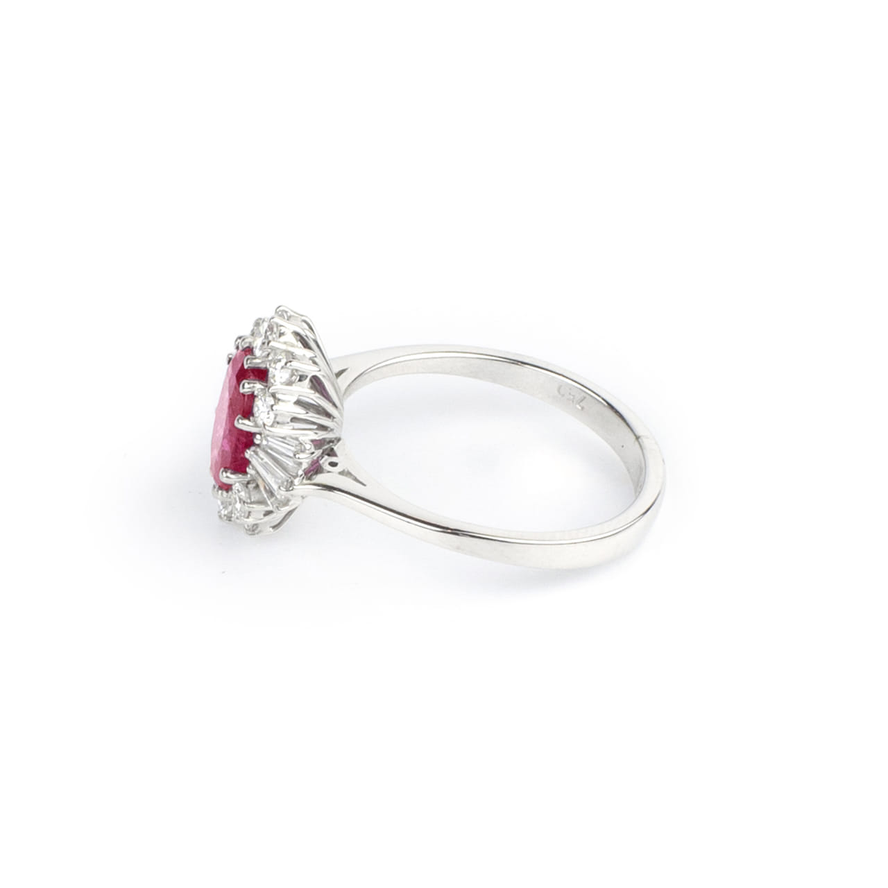 Anello rubino birmano no heat e diamanti-3