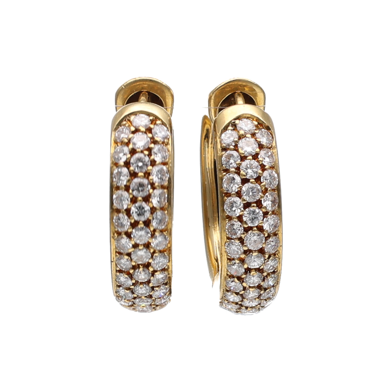 Orecchini a cerchio con diamanti