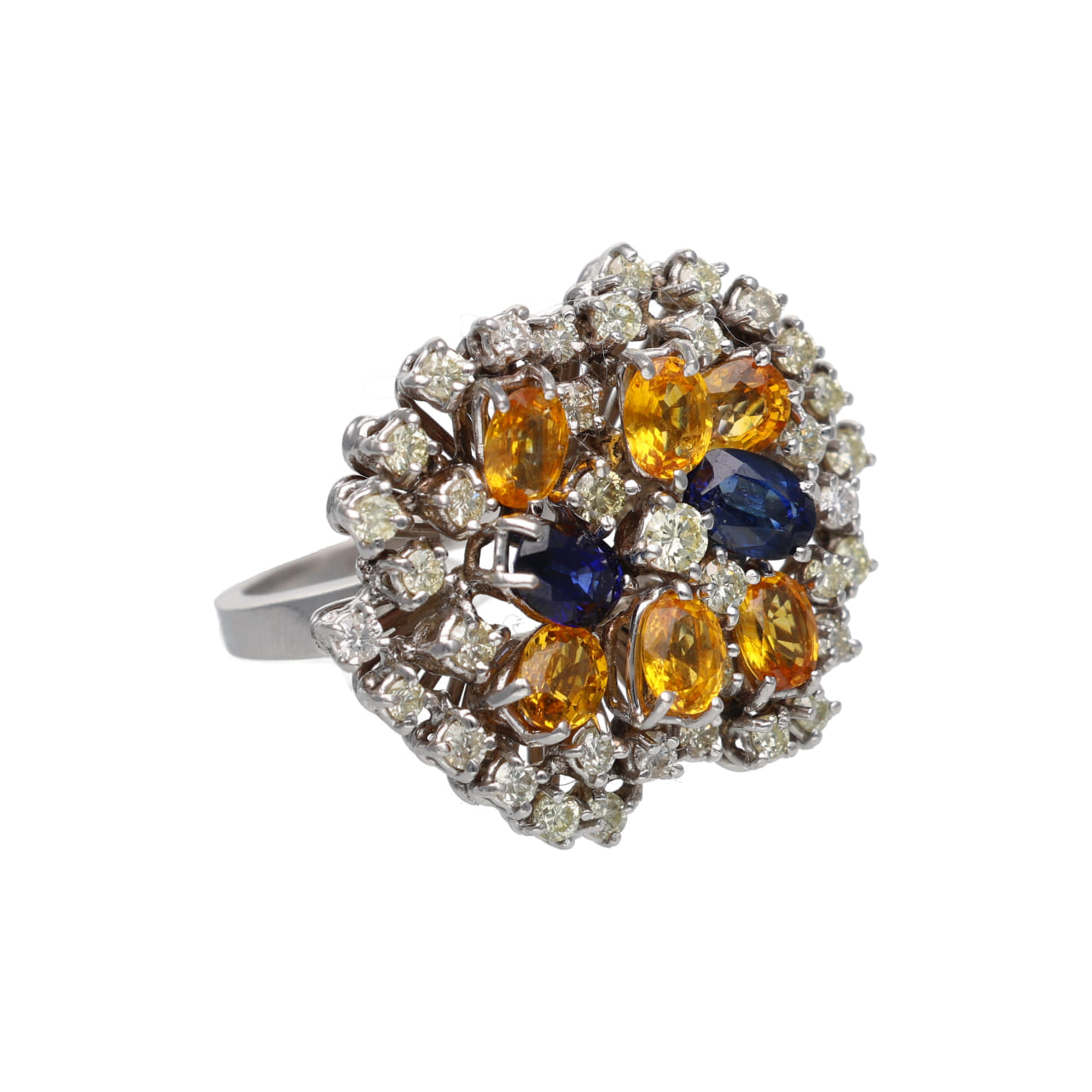 Fantasy Ring with Diamonds and Sapphires - Image 3