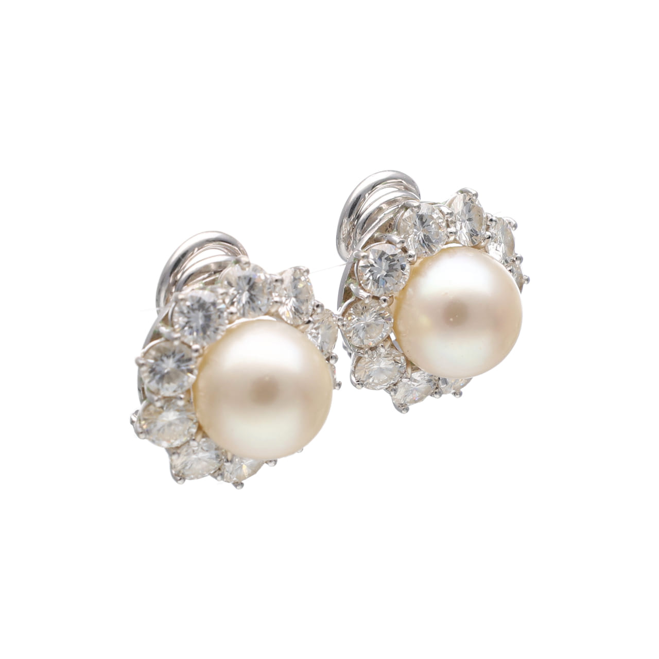 White Gold 1980s Earrings with Japanese Pearls and Diamonds - Image 2